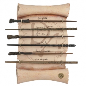 L_Collectibles_Wands_HarryPotter_CollectiblesDumbledoresArmyWandCollection_1231900