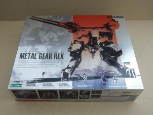 Unboxing : Metal Gear Rex 1/100e – Kotobukiya